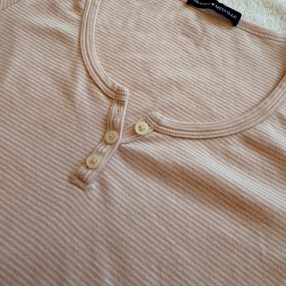 Brandy Melville Pink Top - Picture 3 of 6